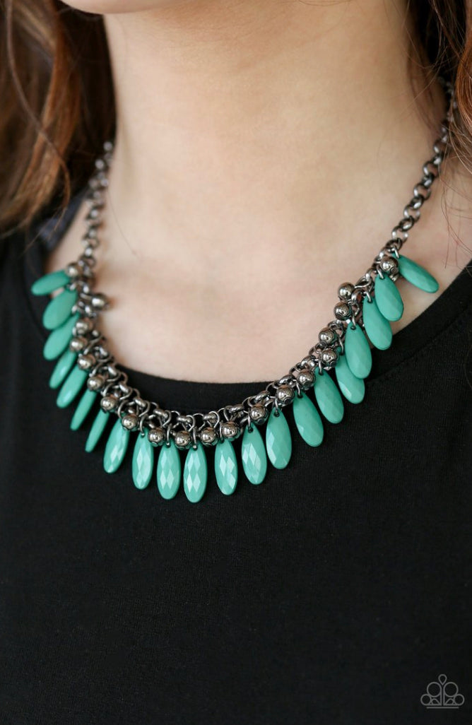 Jersey Shore - green - Paparazzi necklace