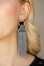Load image into Gallery viewer, Oh My GIZA - Silver Earrings
