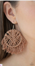 Load image into Gallery viewer, All About MACRAME- Brown
