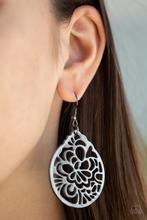 Load image into Gallery viewer, Garden Mosaic - Black Earrings
